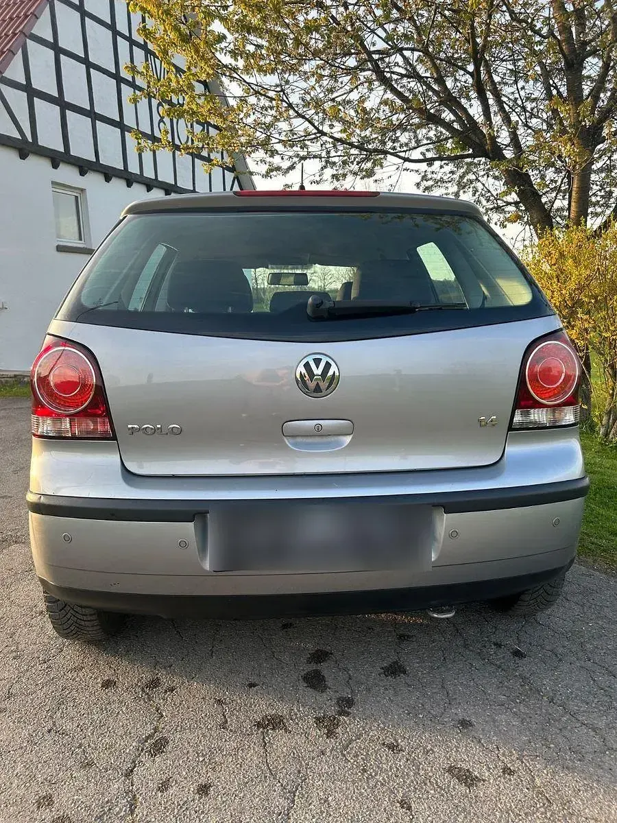 Gebraucht VW Polo Trendline 80 PS (58 kW) 2006 Silber Kleinwagen