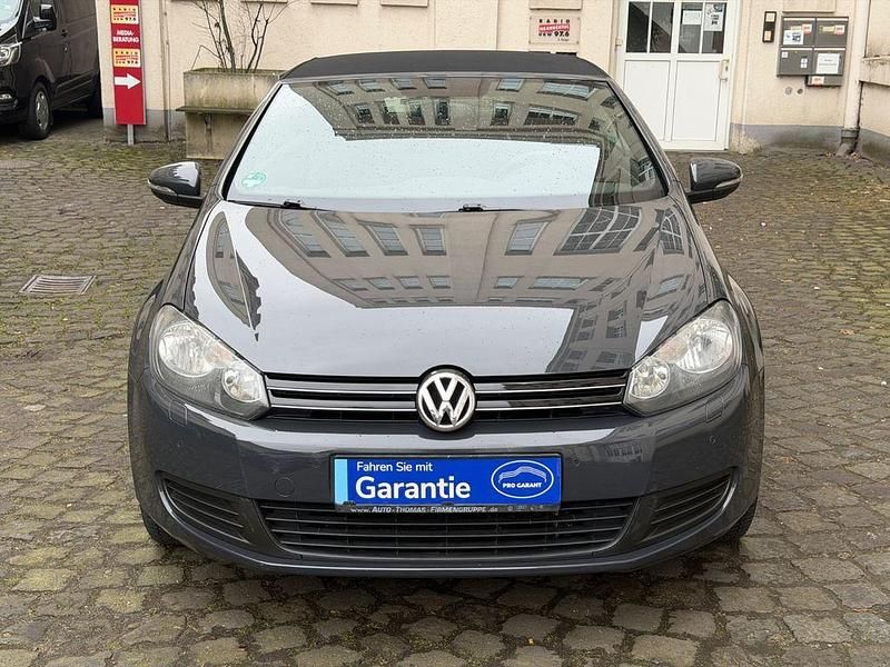 Gebraucht VW Golf Cabriolet Basis 105 PS (77 kW) 2013 Grau Cabrio
