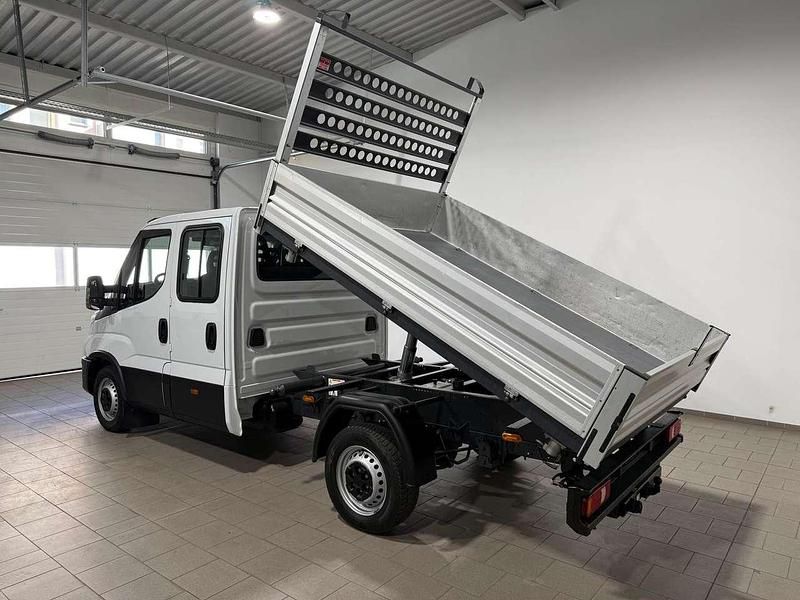 Gebraucht Iveco Daily 160 PS (117 kW) 2023 Weiß