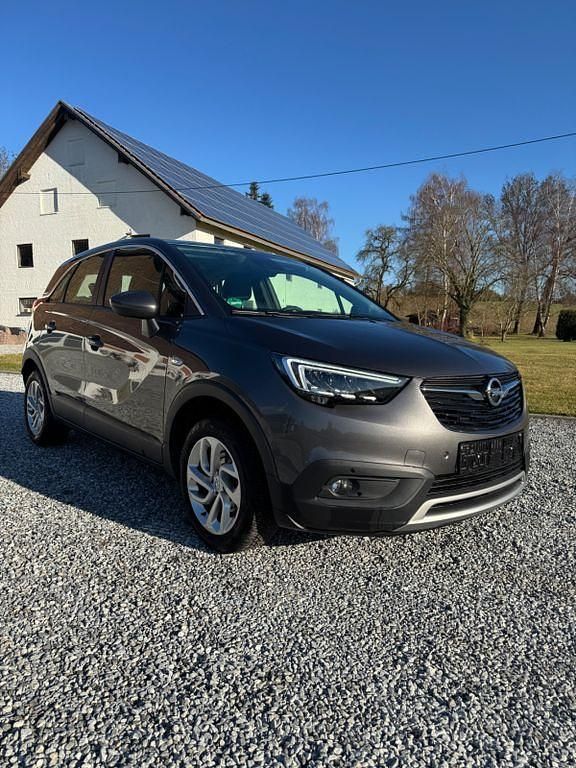 Grau Gebraucht 2020 Opel Crossland SUV | 12.700 € (Superpreis) - Bild 1/4