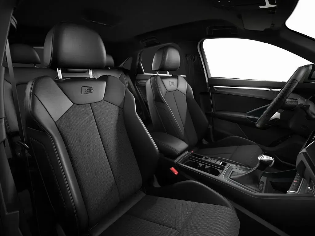 Gebraucht Audi Q3 Sportback S-Line 150 PS (110 kW) 2025 Weiß SUV