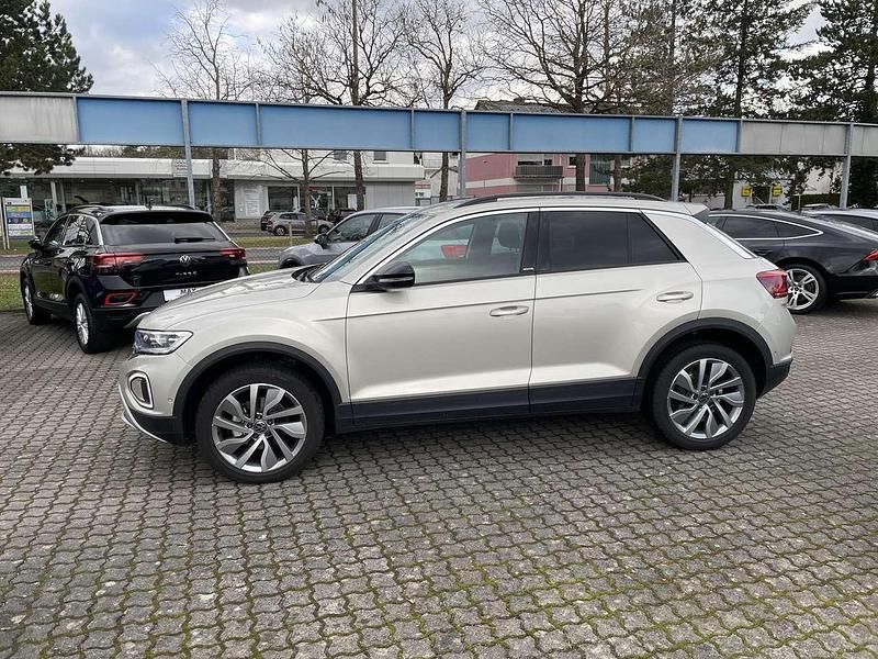 Gebraucht 2023 VW T-Roc Move SUV | 25.999 € (Guter Preis) - Bild 1/4