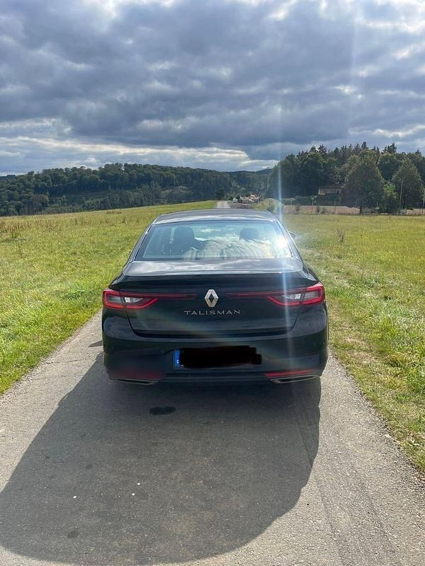 Gebraucht Renault Talisman Intens 200 PS (147 kW) 2016 Schwarz Limousine