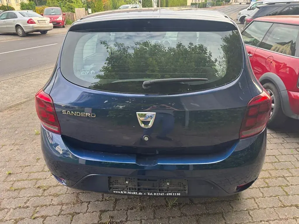 Gebraucht Dacia Sandero Lauréate 73 PS (53 kW) 2017 Blau Limousine
