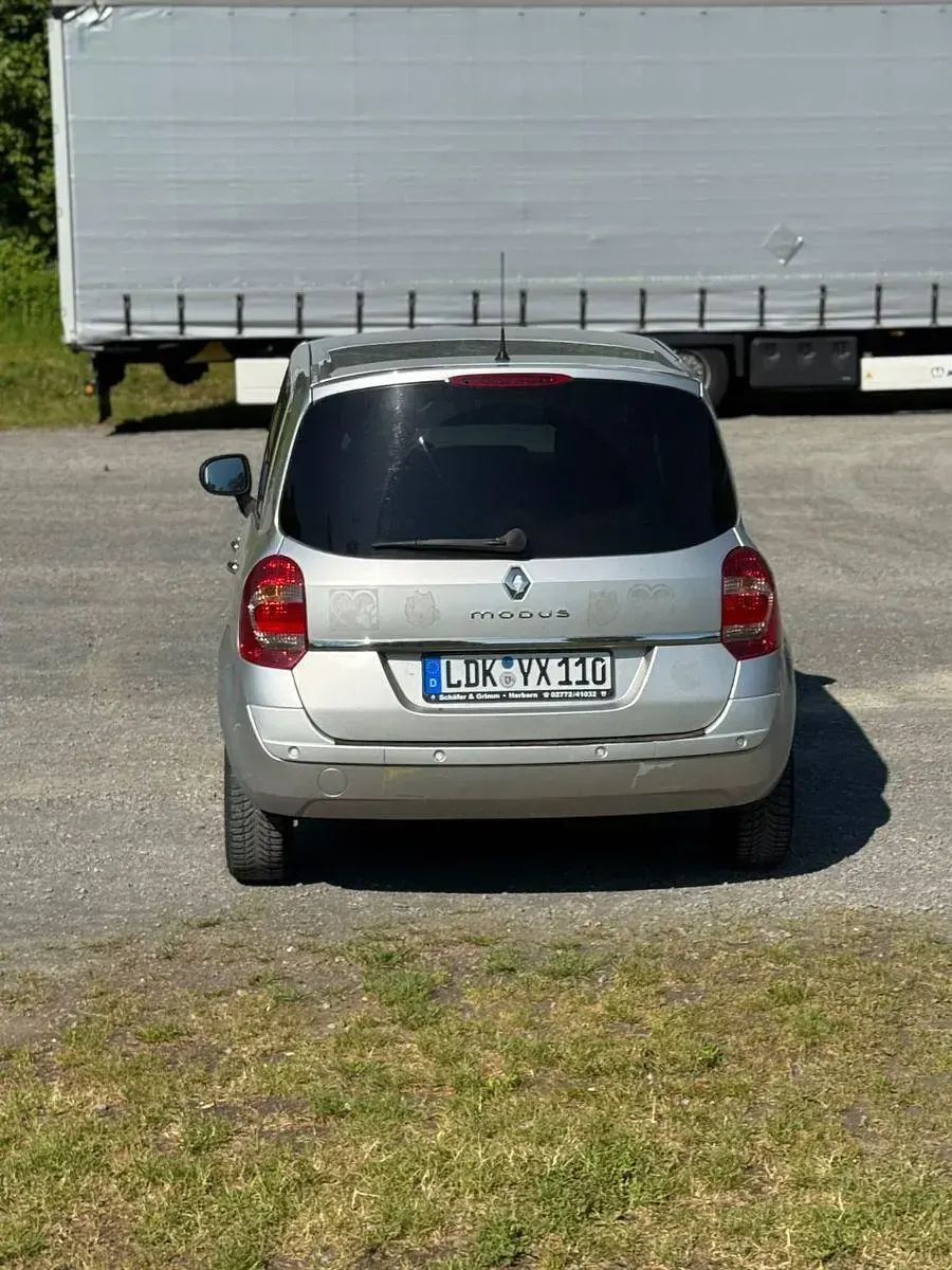 Brugt Renault Modus Dynamique 101 HK (74 kW) 2008 Grå MPV
