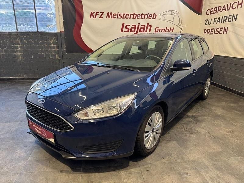 Używany Ford Focus 125 KM (91 kW) 2018 Niebieski Sedan/Limuzyna
