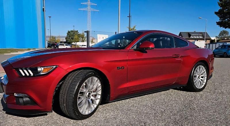 Rot Gebraucht 2016 Ford Mustang GT Coupé | 33.333 € (Superpreis) - Bild 1/4