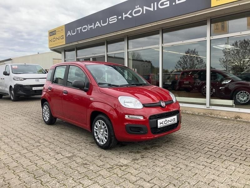 Rot Neu 2025 Fiat Panda Kleinwagen | 12.698 € (Superpreis) - Bild 1/4