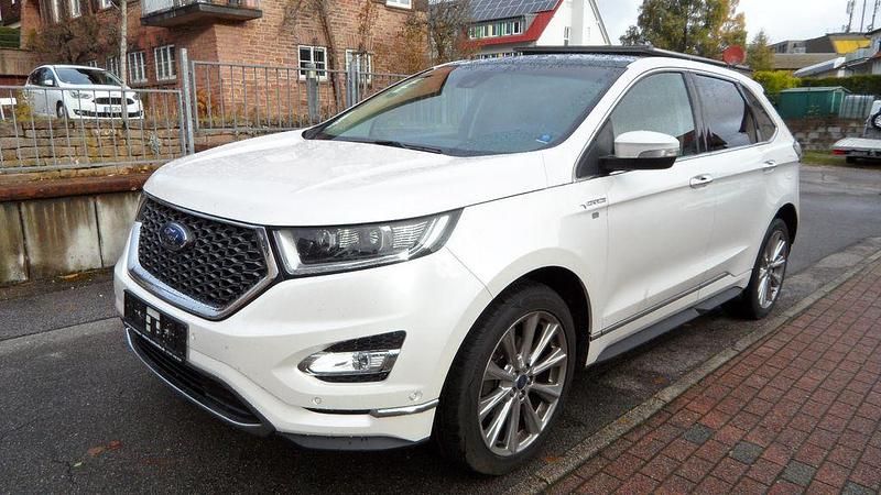 Second-hand Ford Edge Vignale 209 CP (153 kW) 2018 Alb SUV
