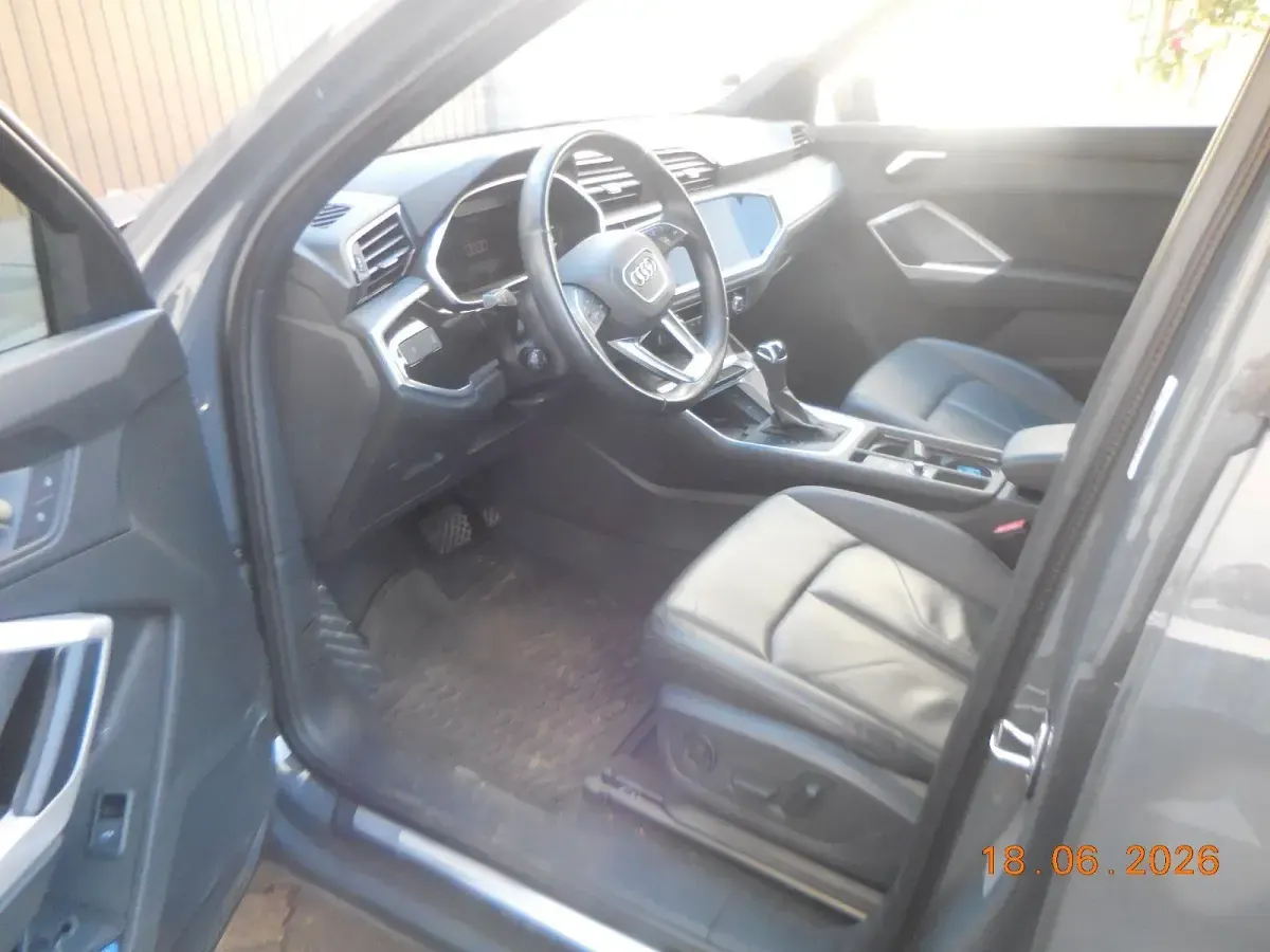 Gebraucht Audi Q3 Advanced Plus 150 PS (110 kW) 2023 Grau SUV