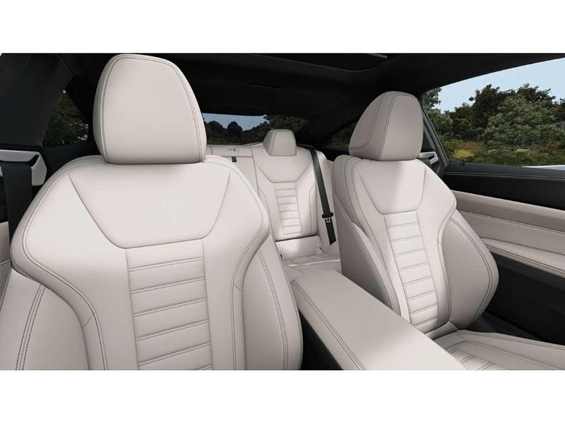 Gebraucht BMW 440 374 PS (275 kW) 2025 Portimao blau metallic Coupé