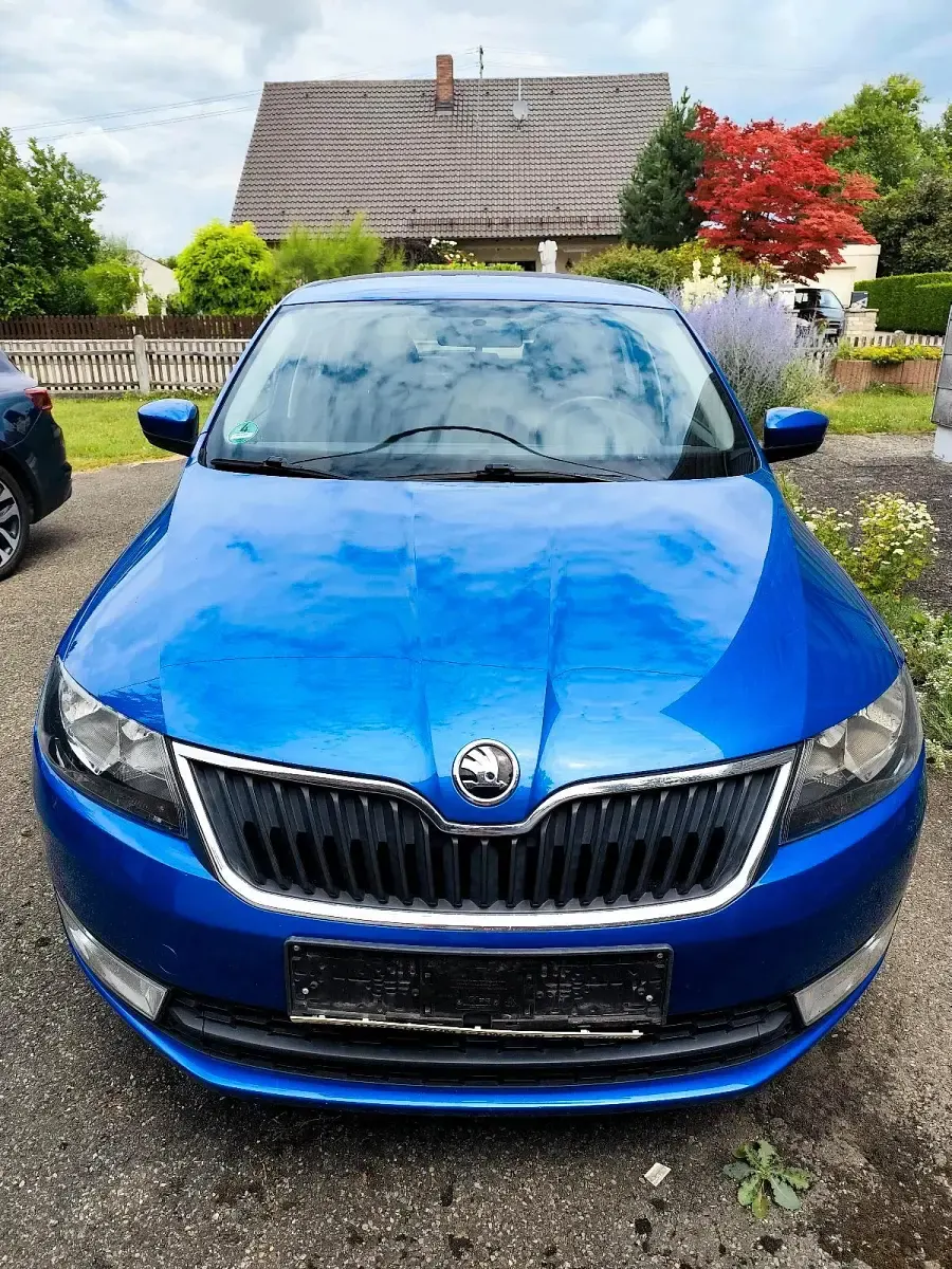 Gebraucht Skoda Rapid 90 PS (66 kW) 2015 Blau Kleinwagen