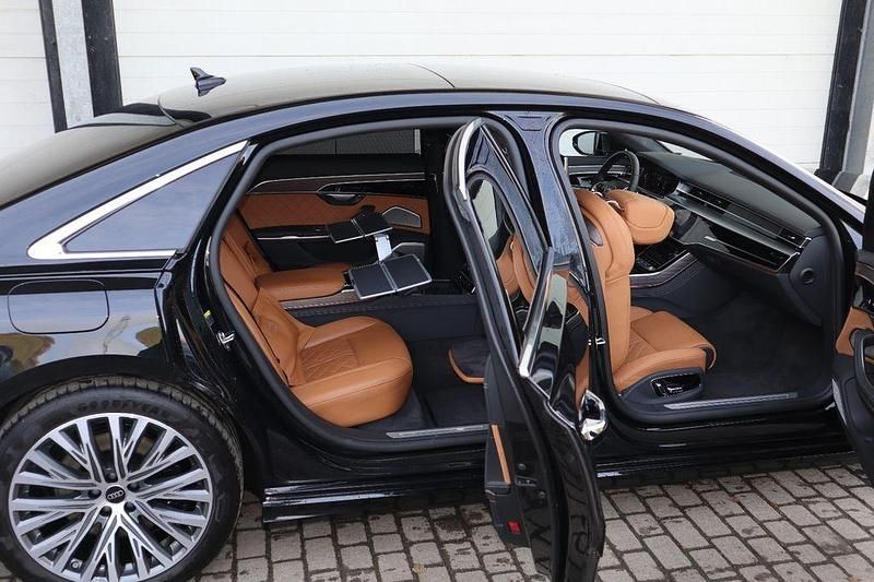 Schwarz Gebraucht 2024 Audi A8L Exclusive Limousine | 83.000 € - Bild 1/4