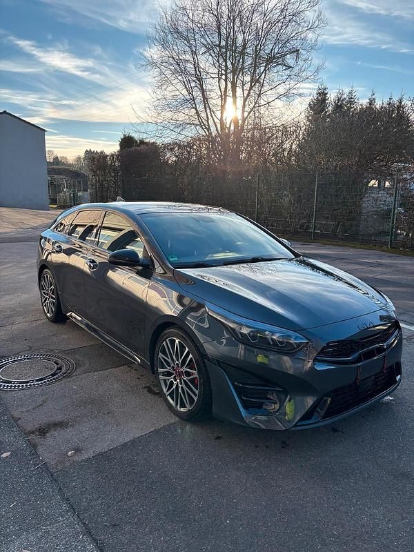 Gebraucht Kia ProCeed GT 204 PS (150 kW) 2022 Grau Kombi