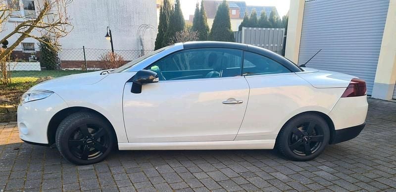Gebraucht Renault Mégane Cabriolet 131 PS (96 kW) 2010 Weiß Cabrio