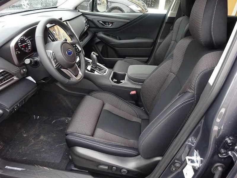 Neu Subaru Outback Active 169 PS (124 kW) 2025 Grau Limousine