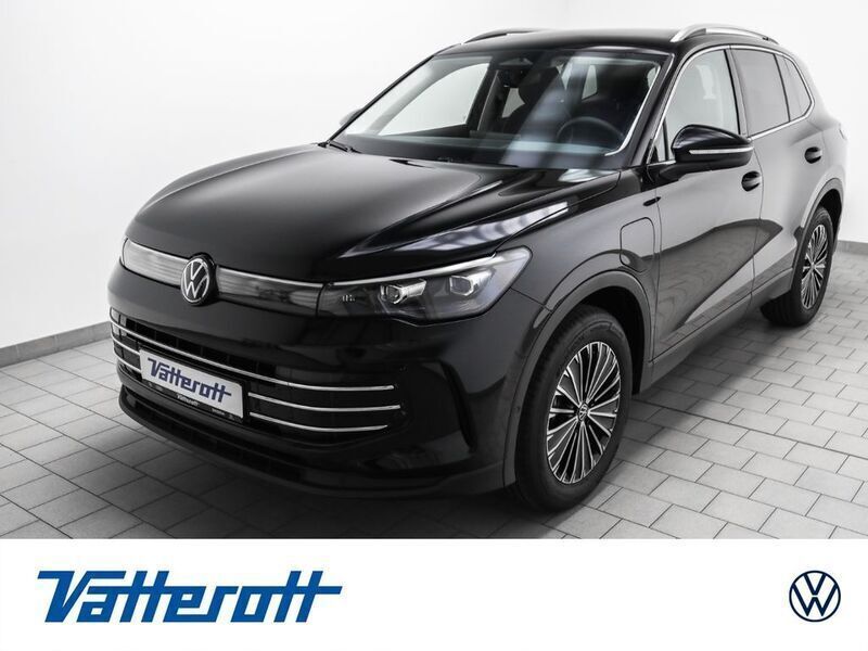 Grenadillschwarz metallic Neu 2025 VW Tiguan Elegance SUV | 55.950 € (Etwas zu teuer) - Bild 1/4