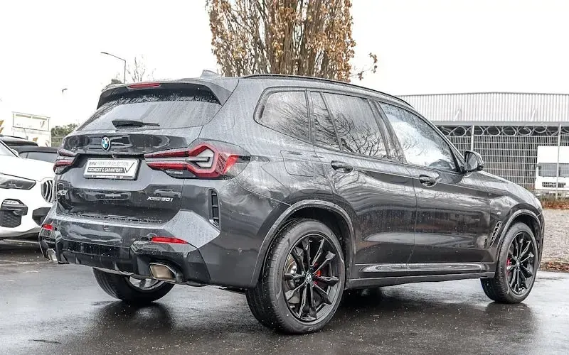 Gebraucht BMW X3 M Sport 245 PS (180 kW) 2024 Grau SUV