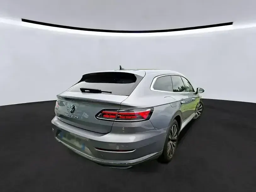 Gebraucht VW Arteon 200 PS (147 kW) 2022 Pyritsilber metallic Limousine