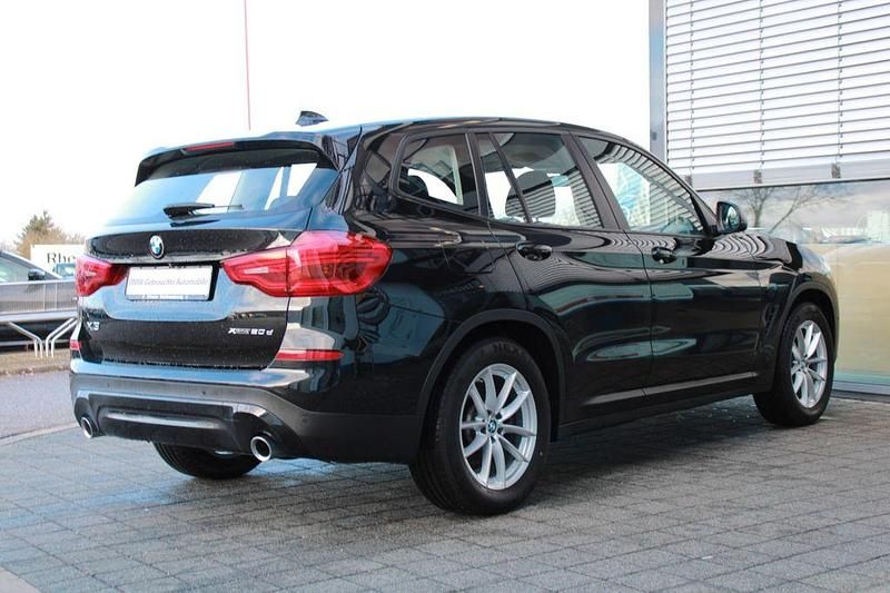 Gebraucht BMW X3 190 PS (139 kW) 2019 Black saphire SUV