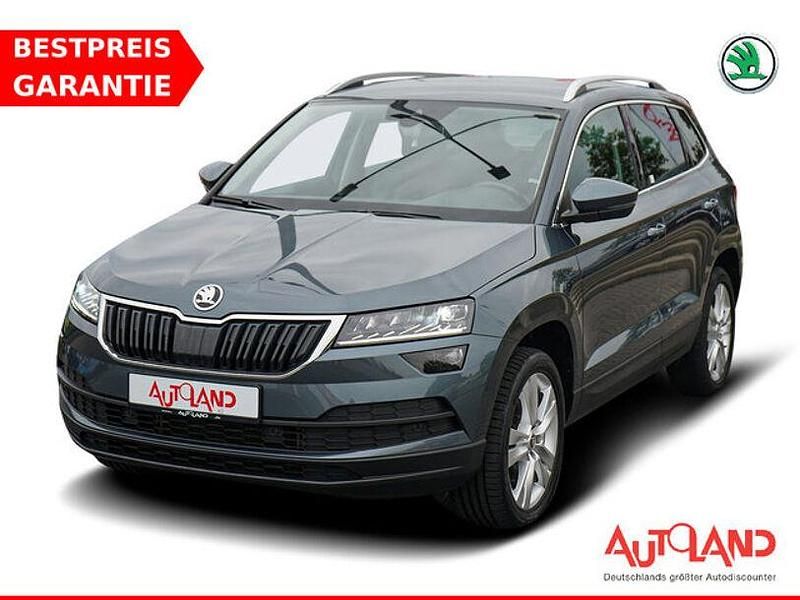 Grau Gebraucht 2020 Skoda Karoq Style SUV | 26.490 € (Teuer) - Bild 1/4