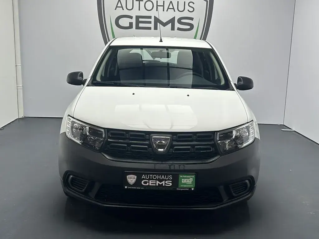Gebraucht Dacia Sandero Acces 73 PS (53 kW) 2018 Weiß Limousine
