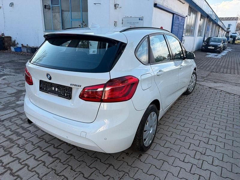 Gebraucht BMW 218 Advantage 136 PS (100 kW) 2016 Weiß Kombi