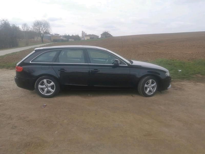 Schwarz Gebraucht 2008 Audi A4 Kombi | 4.500 € (Guter Preis) - Bild 1/4