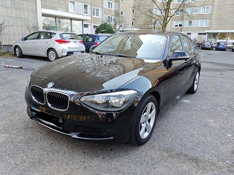 Gebraucht BMW 116 136 PS (100 kW) 2013 Schwarz Kleinwagen