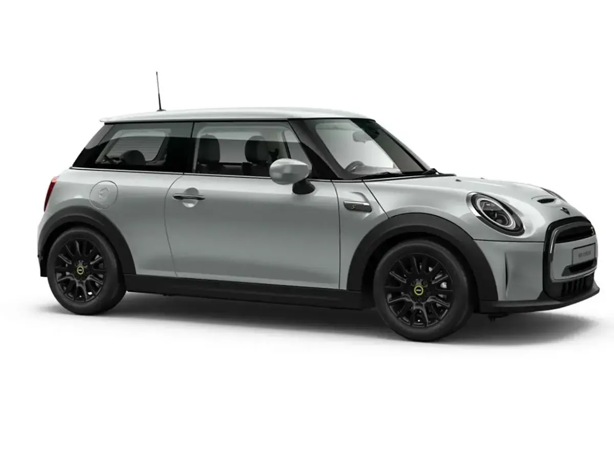 Käytetty Mini Cooper SE 135 kW (184 HP) 2022 Valkoinen Viistoperä