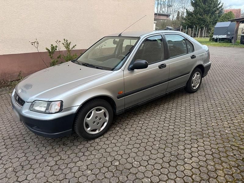 Gebraucht Honda Civic 90 PS (66 kW) 1996 Grau Limousine