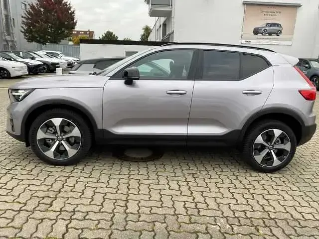 Gebraucht Volvo XC40 120 PS (88 kW) 2025 SUV