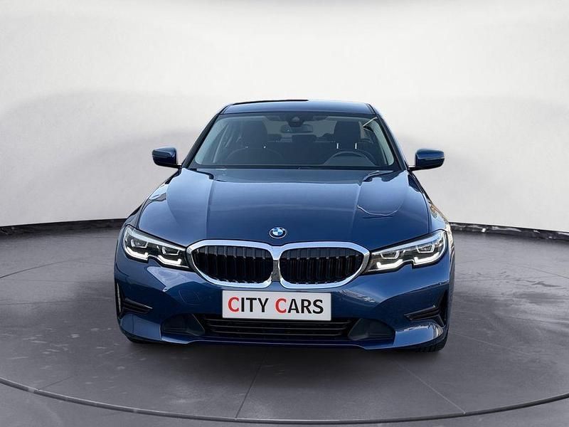 Gebraucht BMW 318 Advantage 150 PS (110 kW) 2020 Blau Limousine