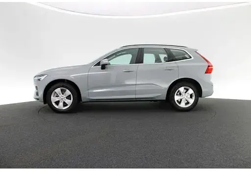 Gebraucht Volvo XC60 Core 197 PS (144 kW) 2023 Grau SUV