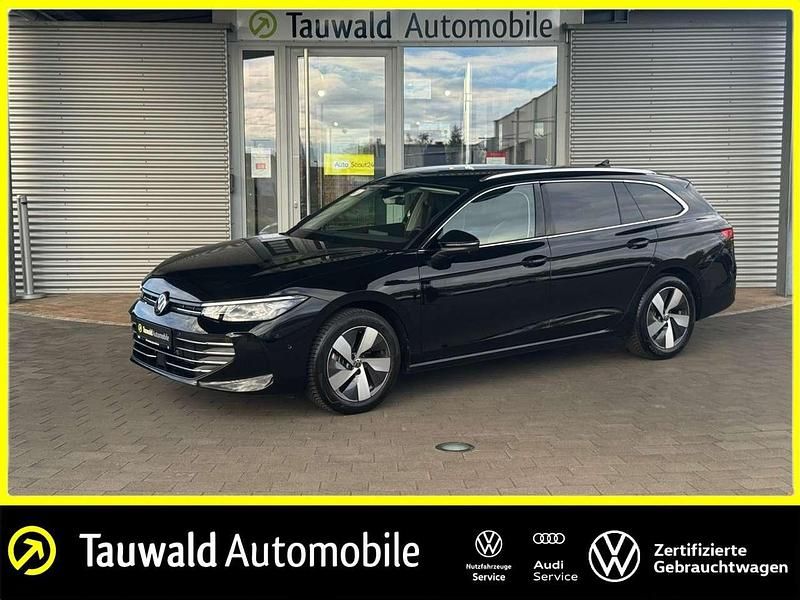Gebraucht VW Passat Business 150 PS (110 kW) 2025 Schwarz Kombi