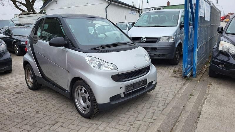 Gebraucht Smart ForTwo Coupé 61 PS (44 kW) 2011 Schwarz Coupé