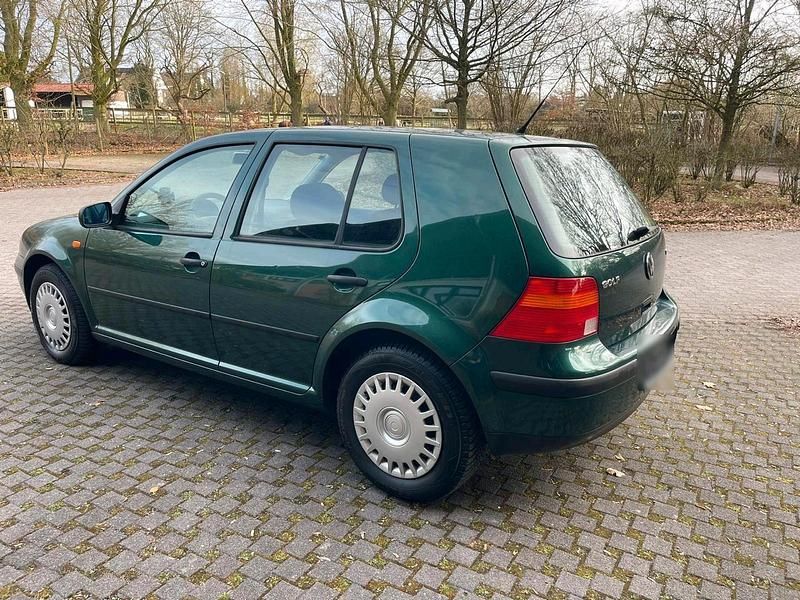 Gebraucht VW Golf III 105 PS (77 kW) 1997 Grün Limousine