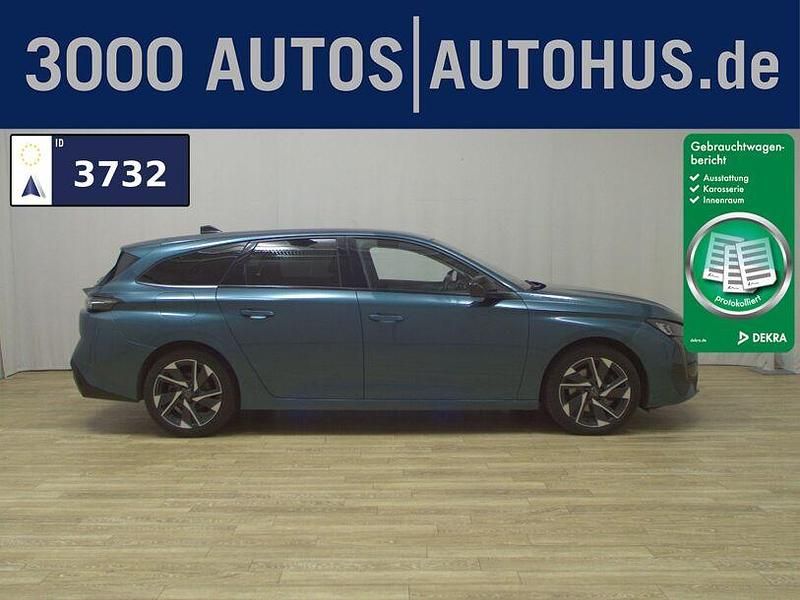 Blau Gebraucht 2023 Peugeot 308 Allure Limousine | 14.980 € (Fairer Preis) - Bild 1/4