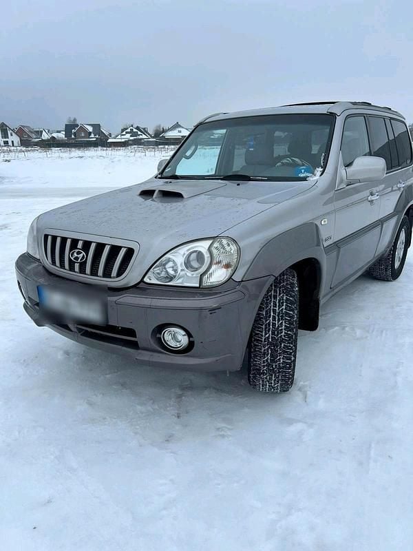 Gebraucht Hyundai Terracan 163 PS (119 kW) 2004 Silber SUV