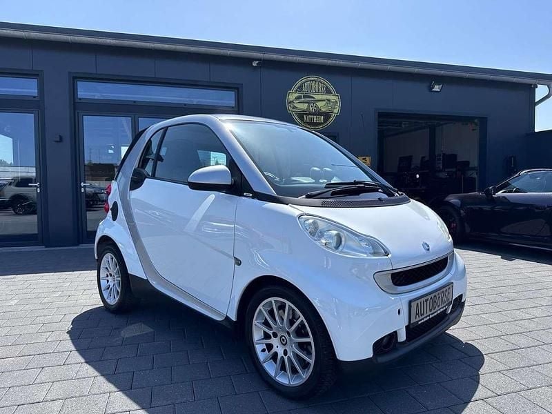 Tridionsicherheitszelle silbe Gebraucht 2008 Smart ForTwo Coupé Coupé | 3.499 € (Fairer Preis) - Bild 1/4