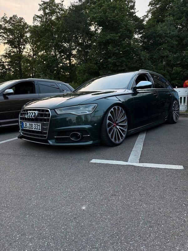 Grün Gebraucht 2017 Audi A6 Exclusive Kombi | 33.000 € - Bild 1/4
