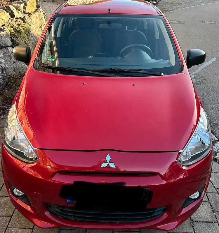 Gebraucht Mitsubishi Space Star 70 PS (51 kW) 2013 Rot Kleinwagen
