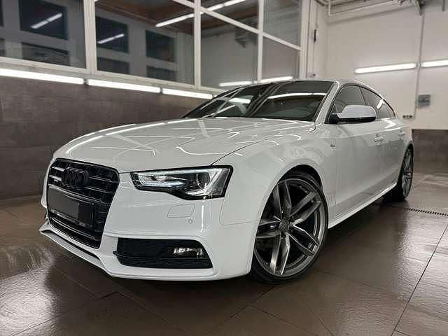 Weiß metallic Gebraucht 2016 Audi A5 Sportback S-Line Kleinwagen | 21.260 € (Fairer Preis) - Bild 1/4