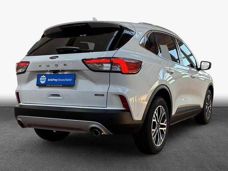 Gebraucht Ford Kuga Titanium 152 PS (111 kW) 2022 Weiß SUV
