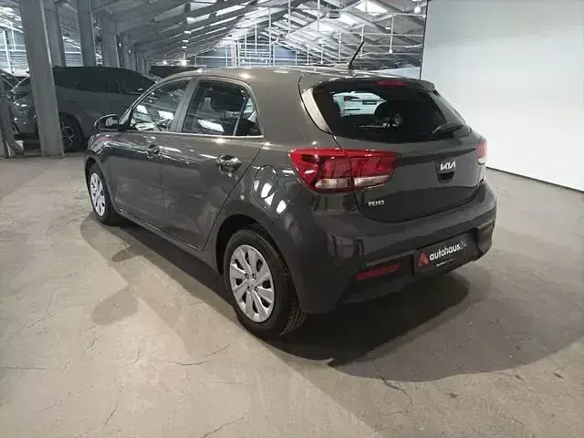 Gebraucht Kia Rio Edition 7 84 PS (61 kW) 2023 Grau Kleinwagen