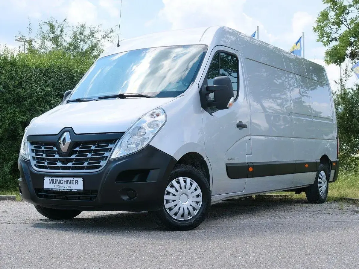 Gebraucht Renault Master 170 PS (125 kW) 2017 Silber Van
