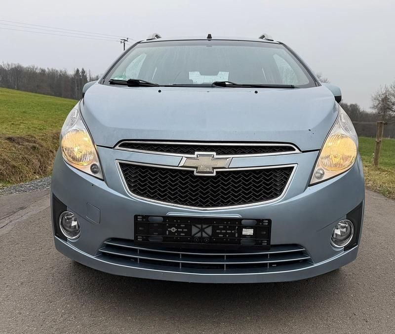 Gebraucht Chevrolet Spark LT 81 PS (59 kW) 2011 Grau Kleinwagen