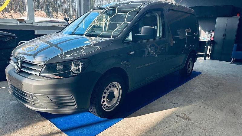 Gebraucht VW Caddy Maxi 102 PS (75 kW) 2017 Grau Van / Kleinbus
