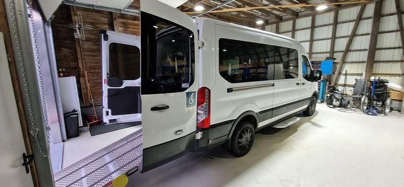 Gebraucht Ford Transit Trend 131 PS (96 kW) 2019 Weiß Kombi