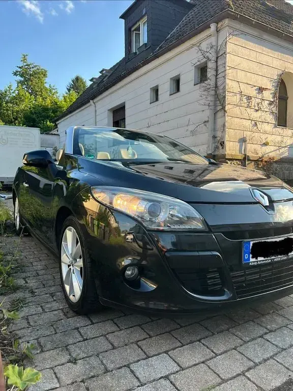 Gebraucht Renault Mégane Cabriolet Luxe 131 PS (96 kW) 2010 Schwarz Cabrio